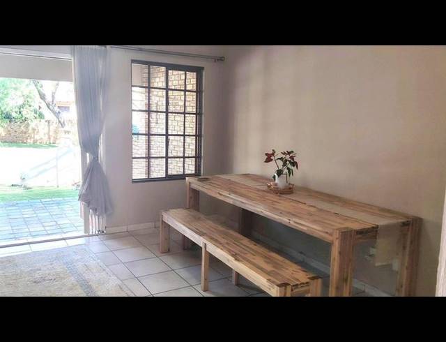2 BEDROOM HOUSE FOR SALE IN WILLOWBROOK